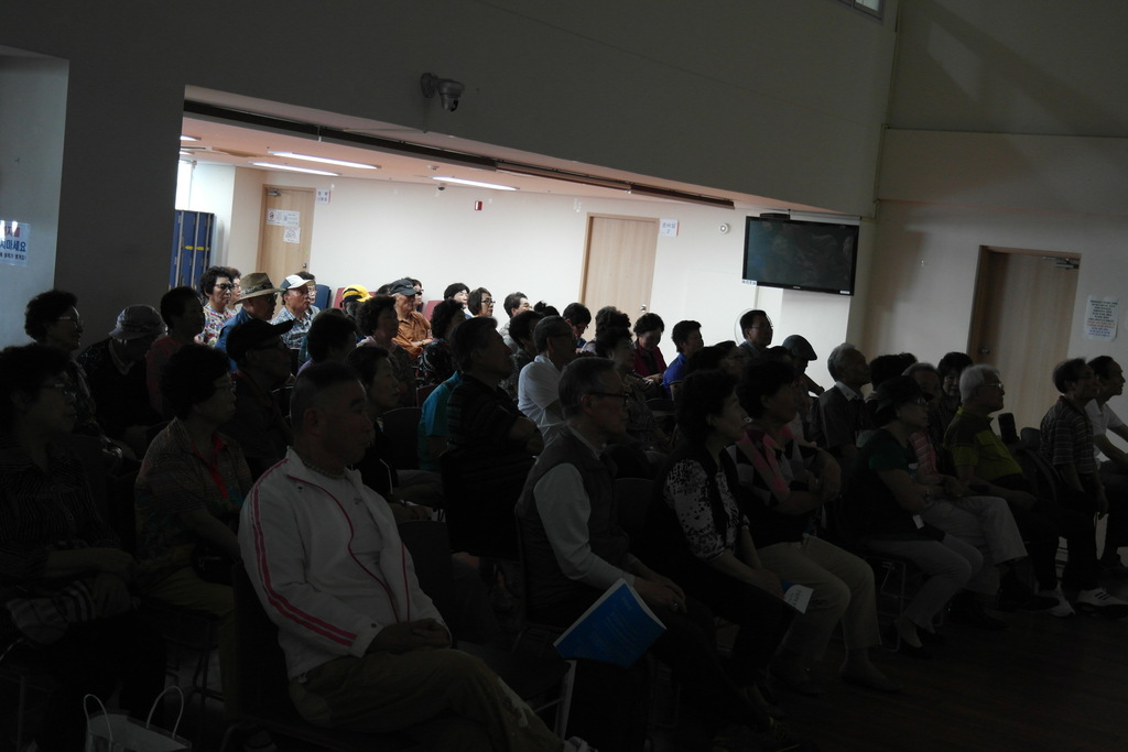 ���༺����������