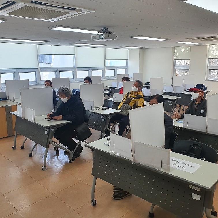 1�� �ű�ȸ�� ����