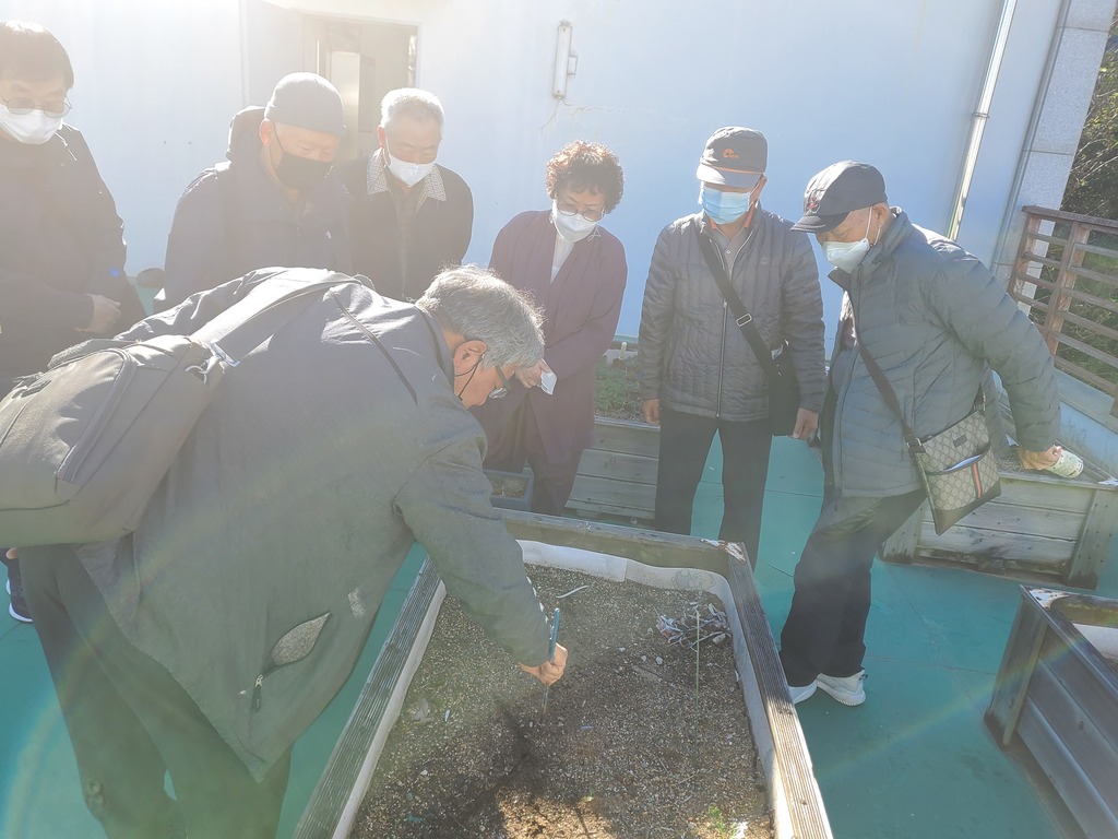 �����ְ� �����޴� �츮���� ����