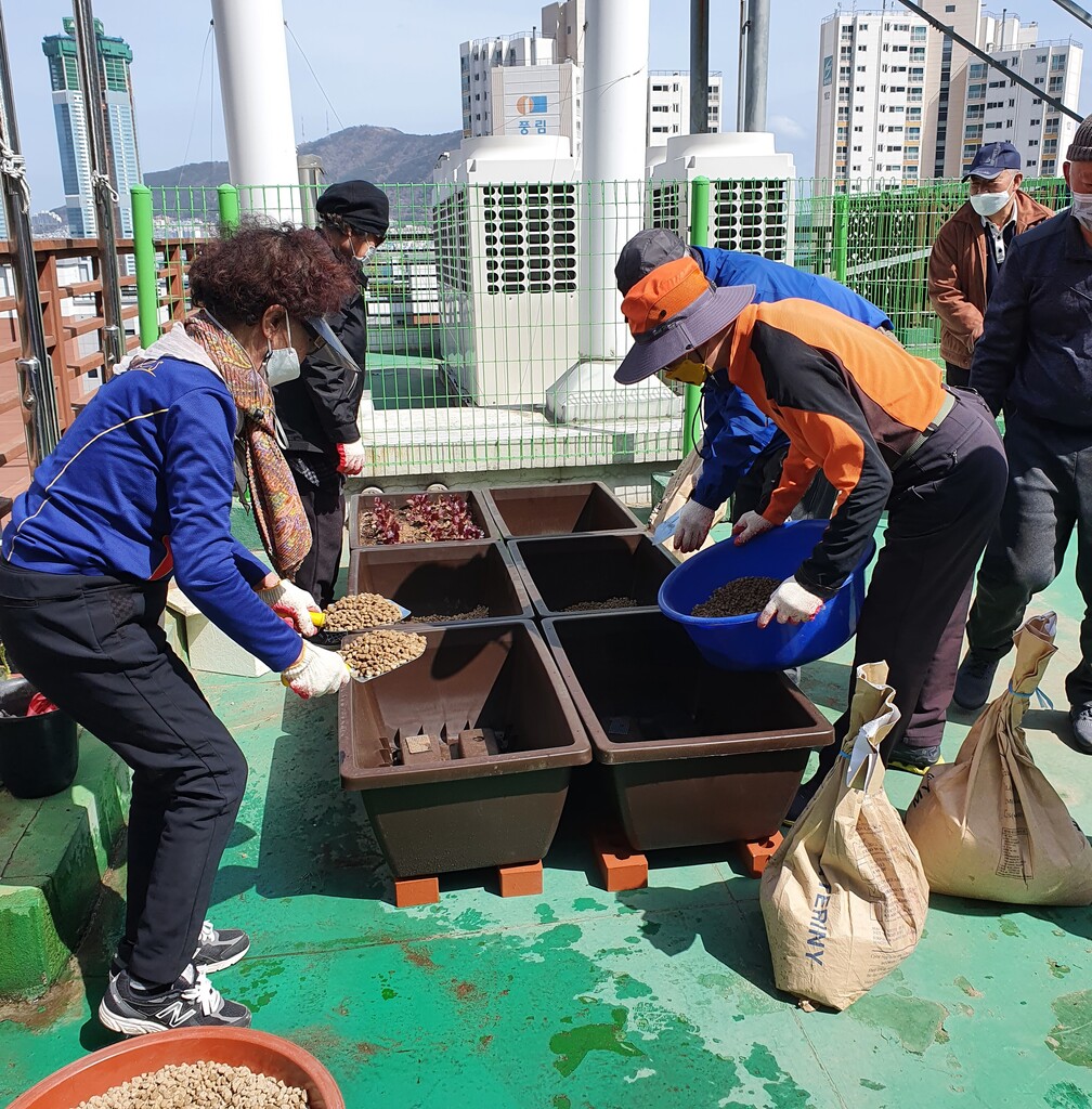 �����ְ� �����޴� �츮����