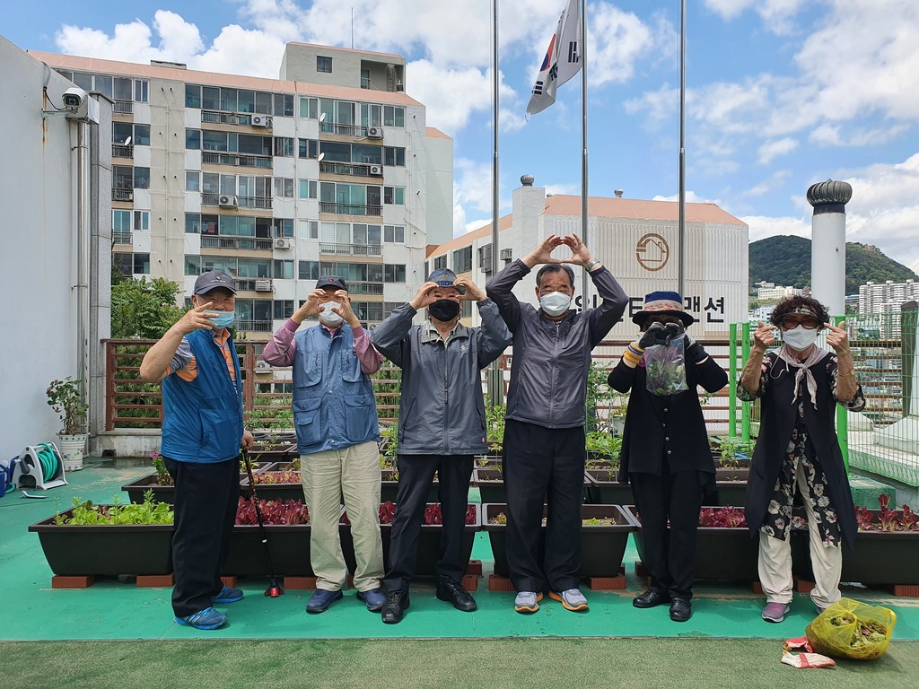 �����ְ� �����޴� �츮����