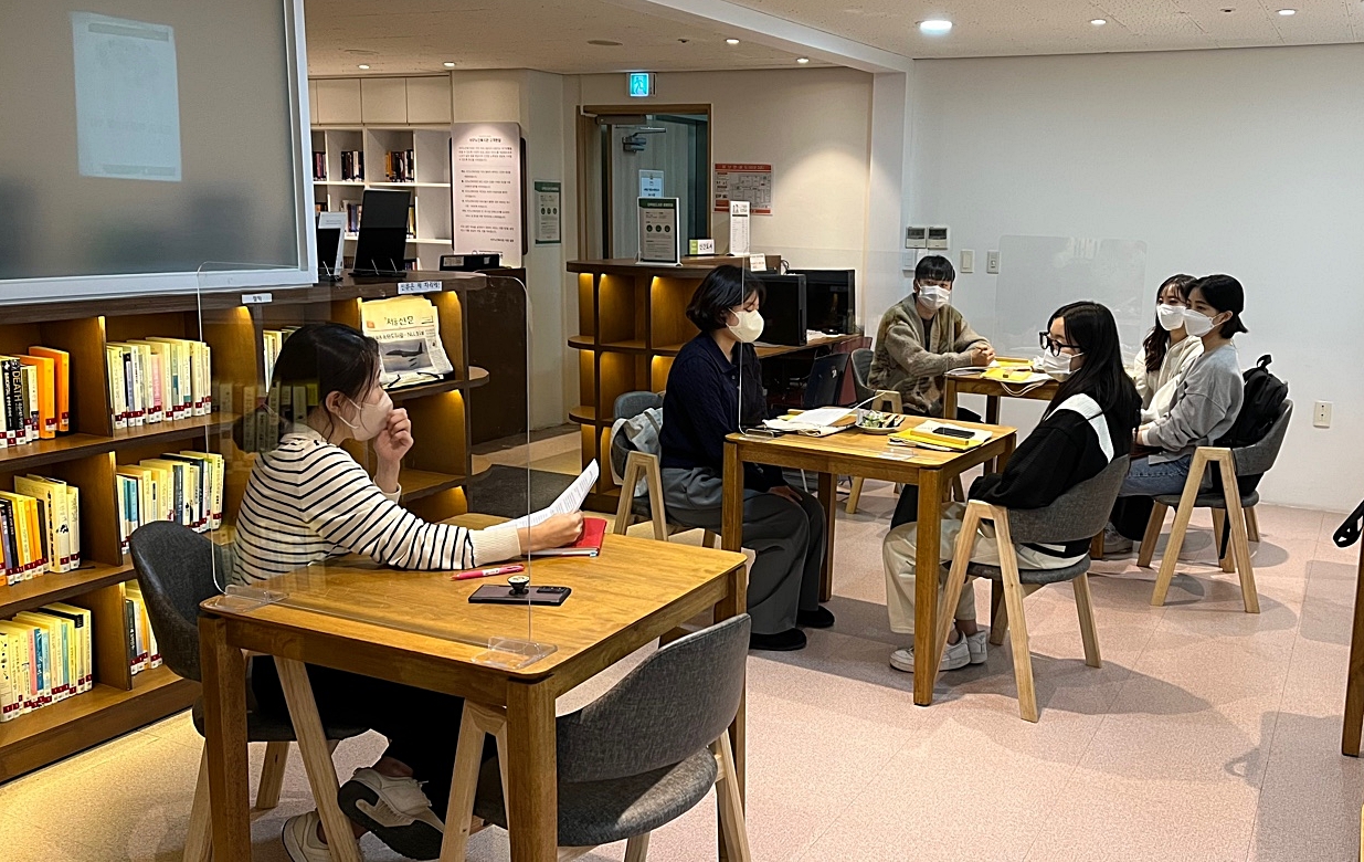 ���ƴ��б� ��ȸ���������� ������ �湮