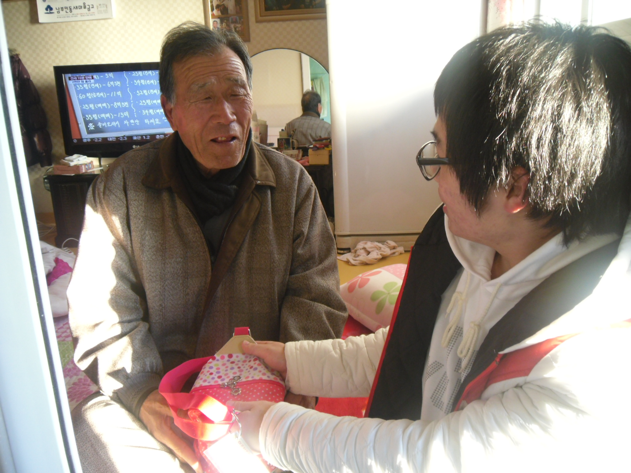 �ع��� ��޻�� Ȱ�����